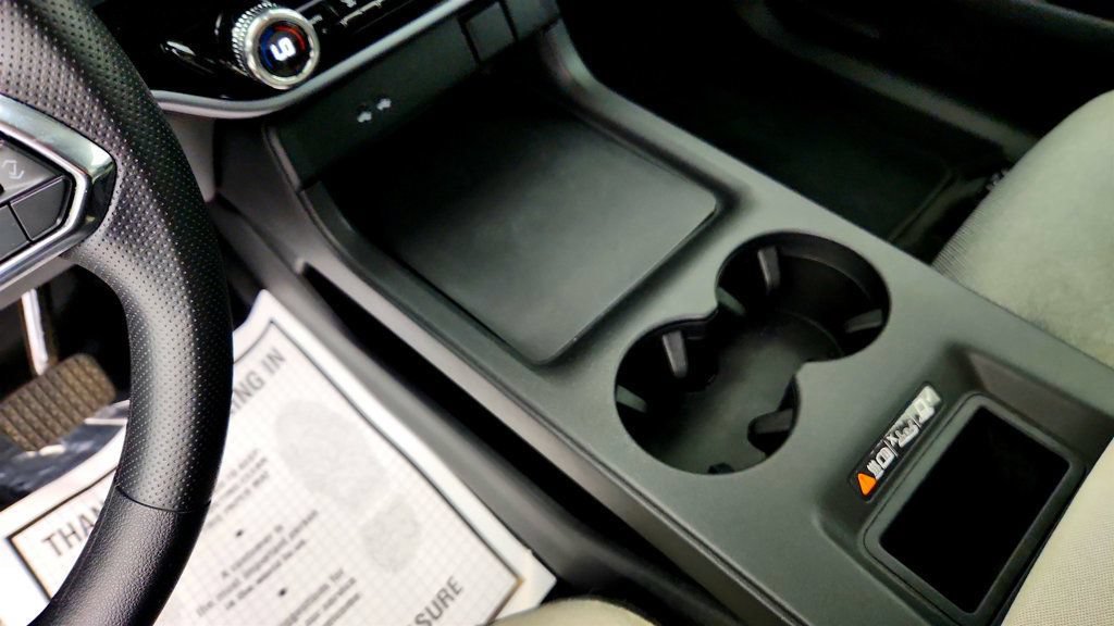 Used 2025 Honda Prologue EX image 16