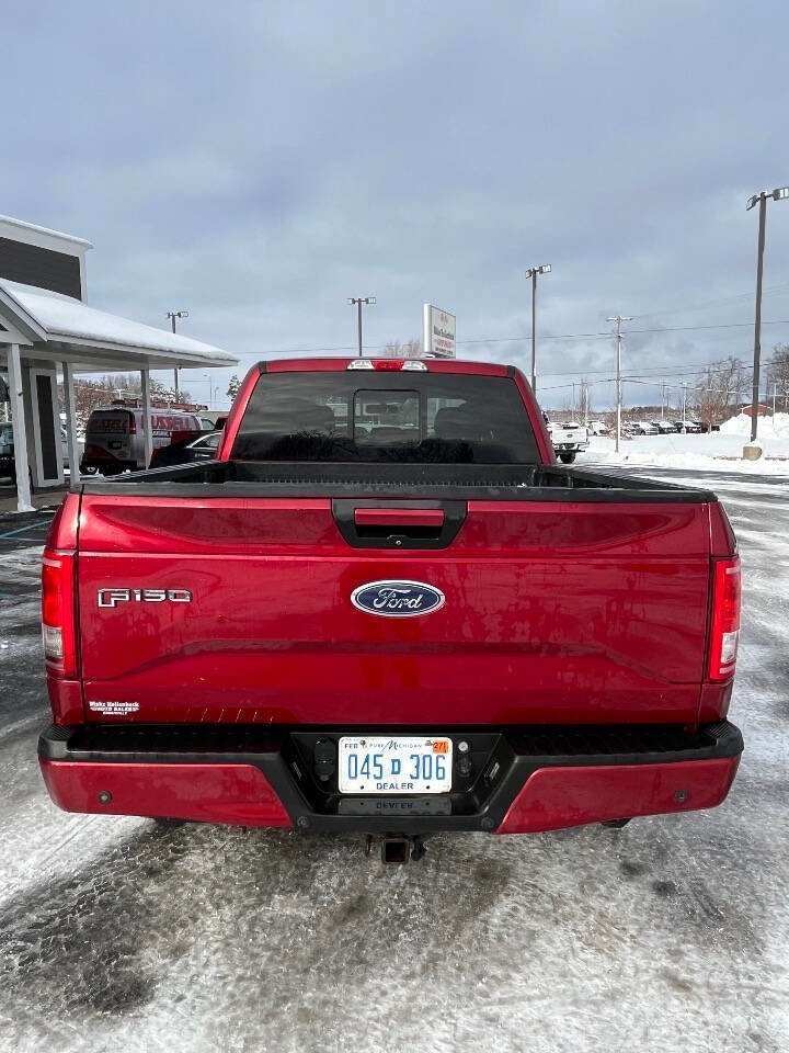 Used 2015 Ford F150 XLT w/ Equipment Group 302A Luxury image 3