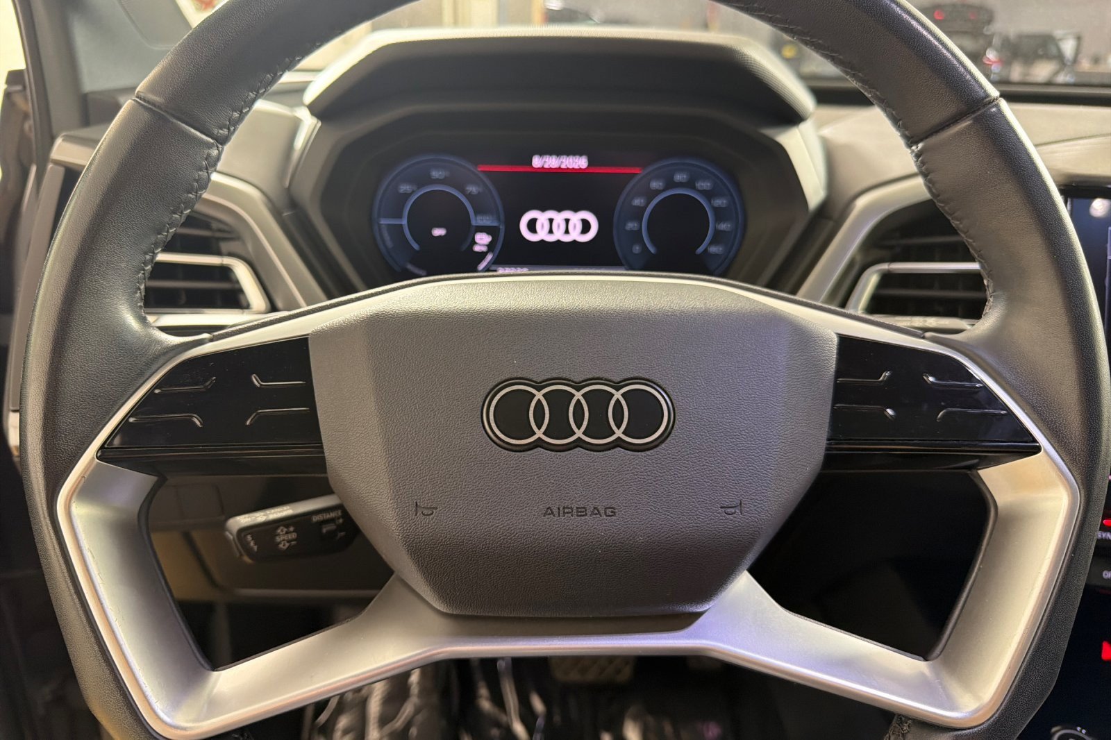 Certified 2024 Audi Q4 e-tron Premium Plus w/ Premium Plus AWD/4WD image 23