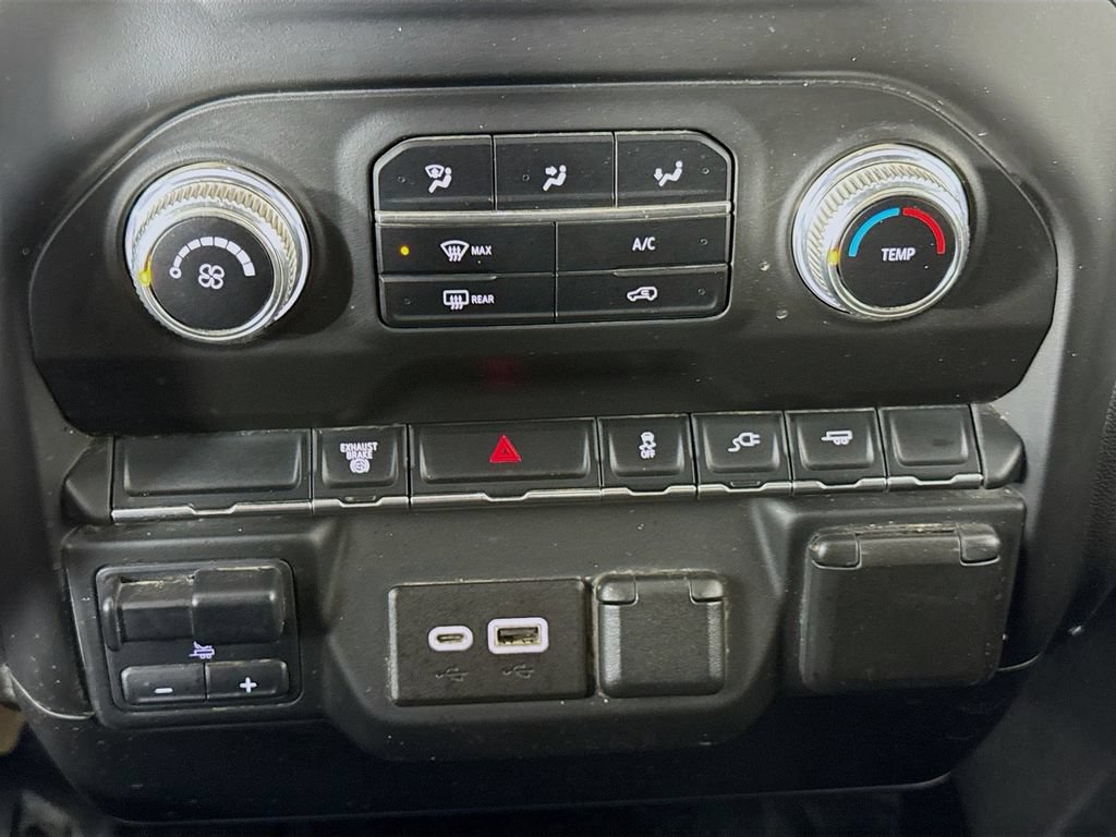 Used 2021 GMC Sierra 3500 2WD Crew Cab w/ Convenience Package image 15