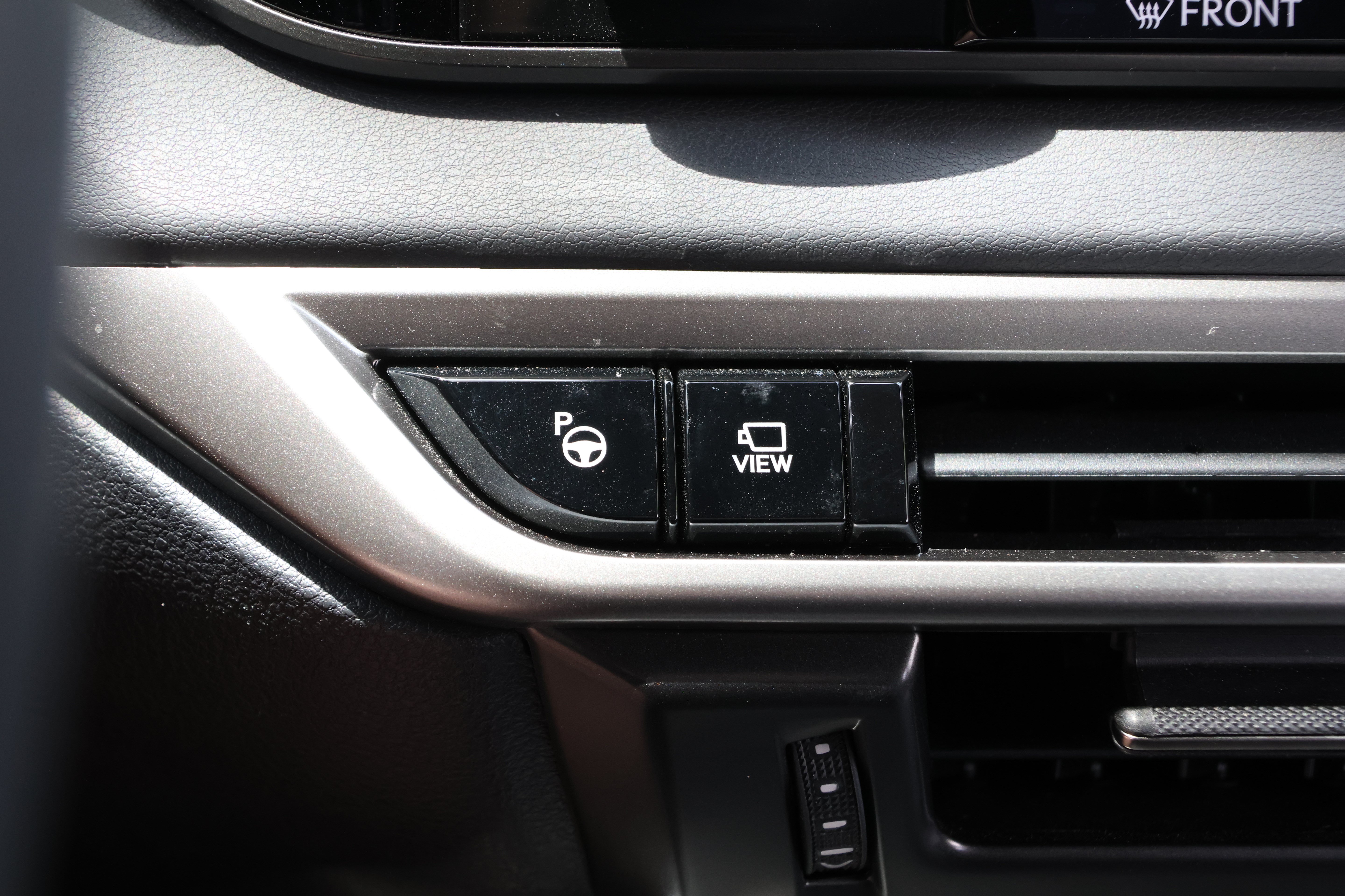 Certified 2023 Lexus RX 350 AWD w/ Accessory Package image 28