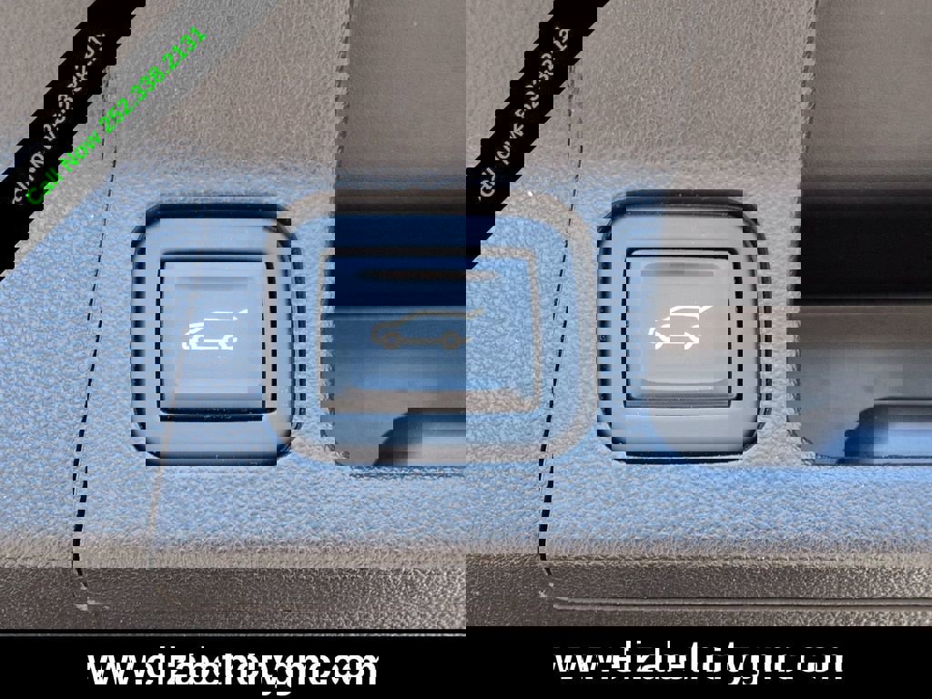 Used 2021 GMC Acadia SLE w/ Driver Convenience Package image 15