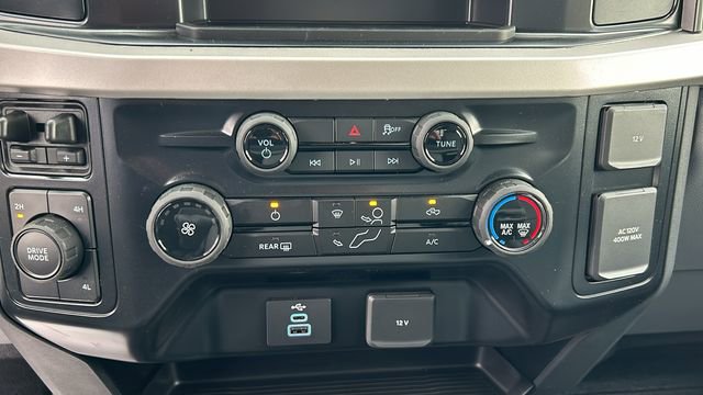 New 2026 Ford F550 4x4 SuperCab Super Duty image 15