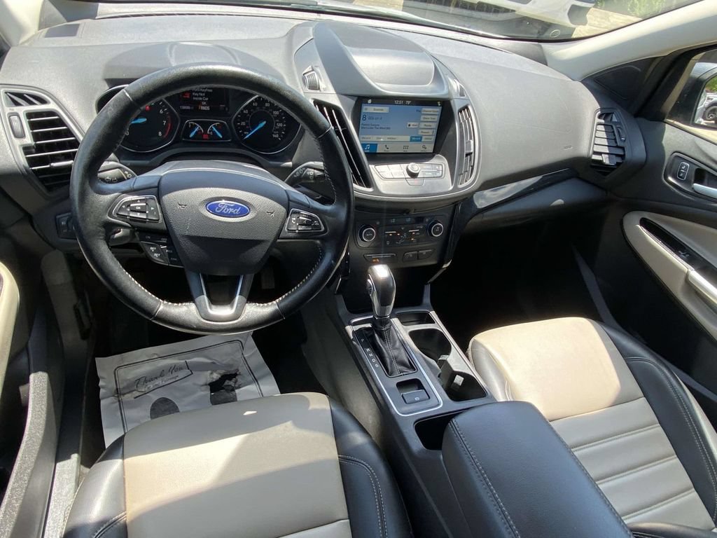 Used 2019 Ford Escape SEL FWD image 15