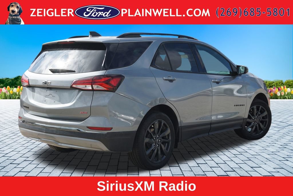 Used 2023 Chevrolet Equinox RS w/ LPO, Floor Liner Package FWD image 5