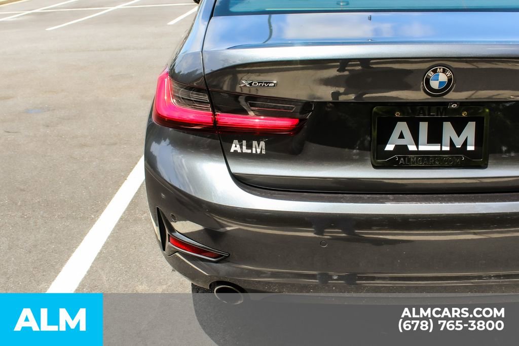 Used 2020 BMW 330i xDrive Sedan w/ Convenience Package AWD/4WD image 11
