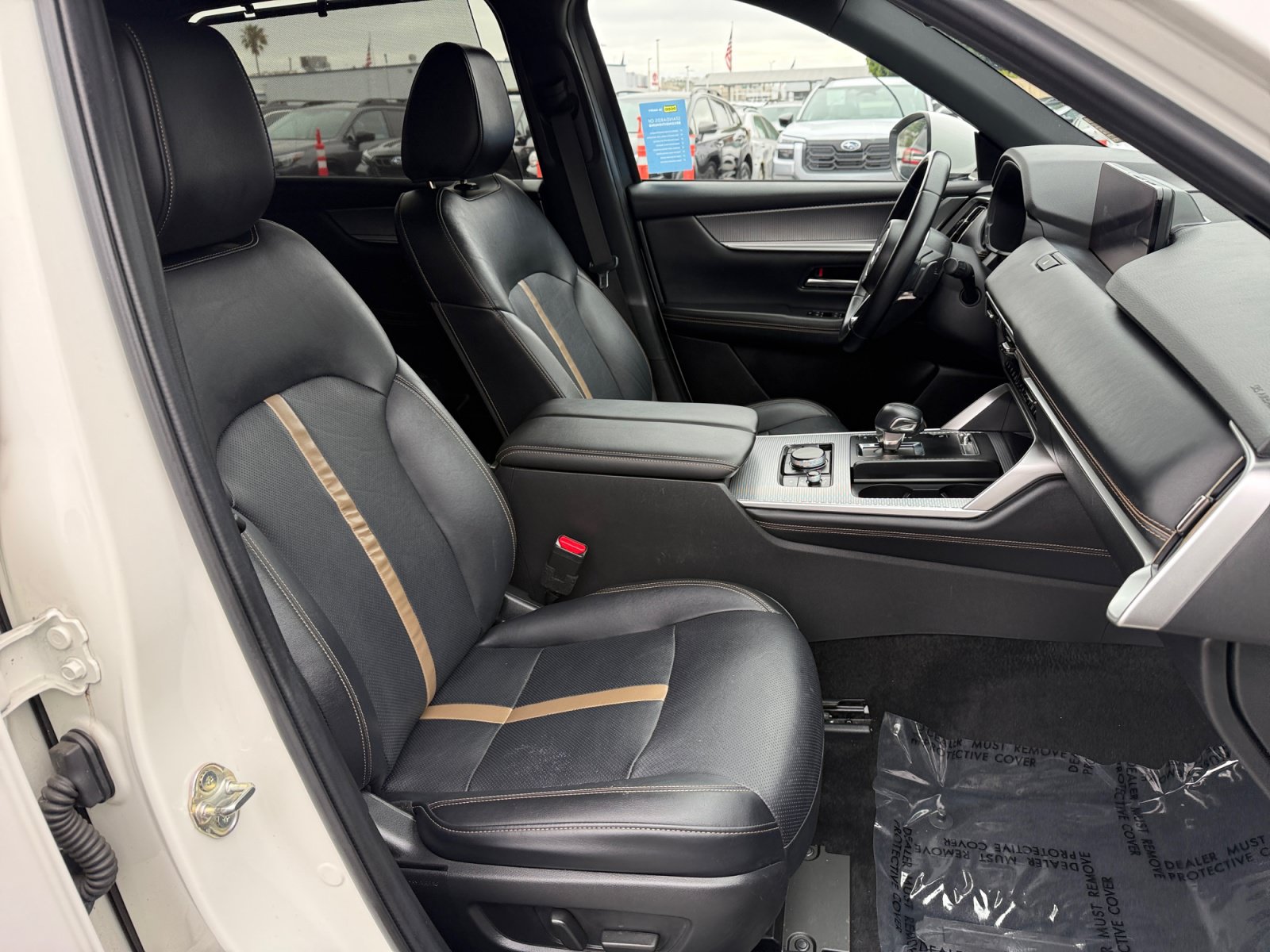 Certified 2024 MAZDA CX-90 Plug-In Hybrid w/ Premium Plus AWD/4WD image 20