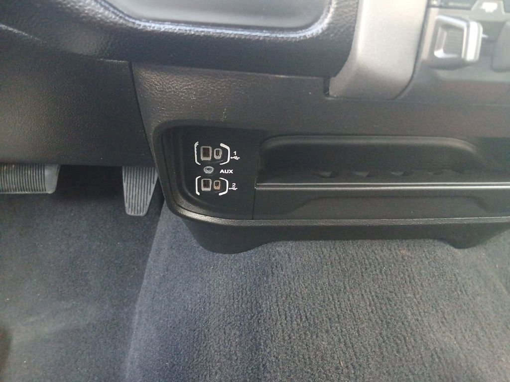 Used 2024 RAM 3500 Big Horn image 27