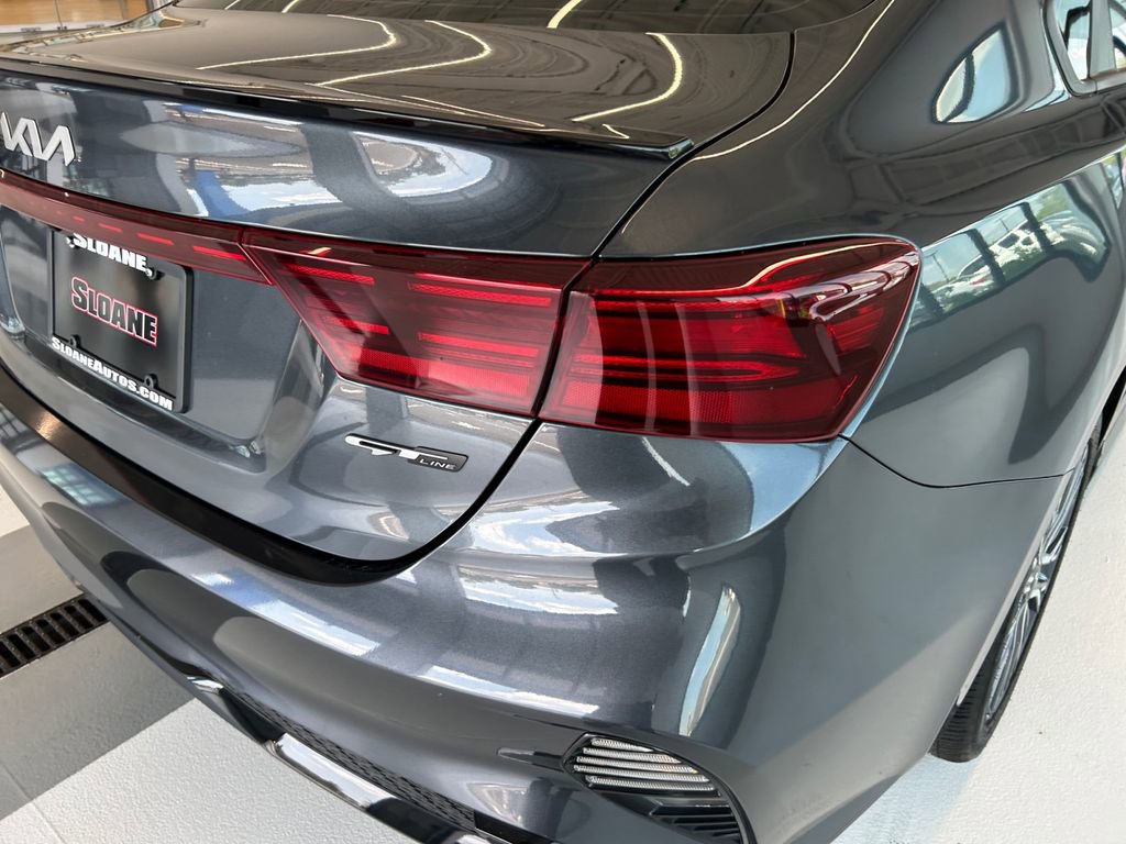 Used 2023 Kia Forte GT-Line w/ GT-Line Technology Package FWD image 17