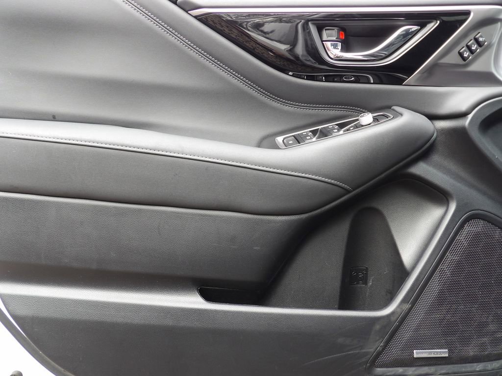 Used 2024 Subaru Outback Limited XT image 11