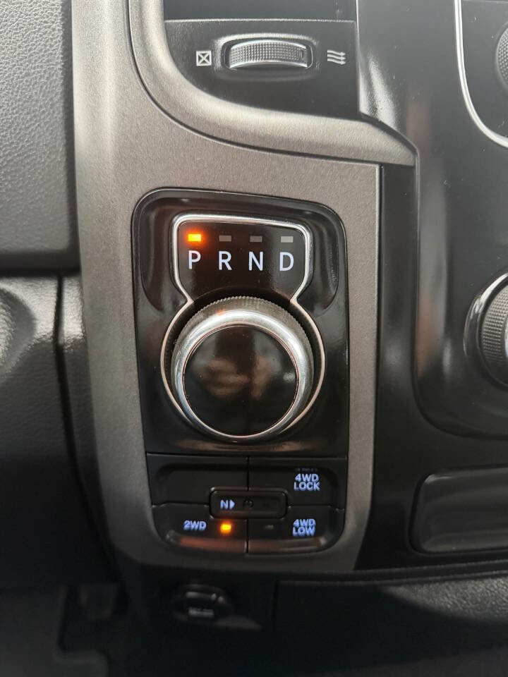 Used 2018 RAM 1500 Express w/ Express Value Package image 16