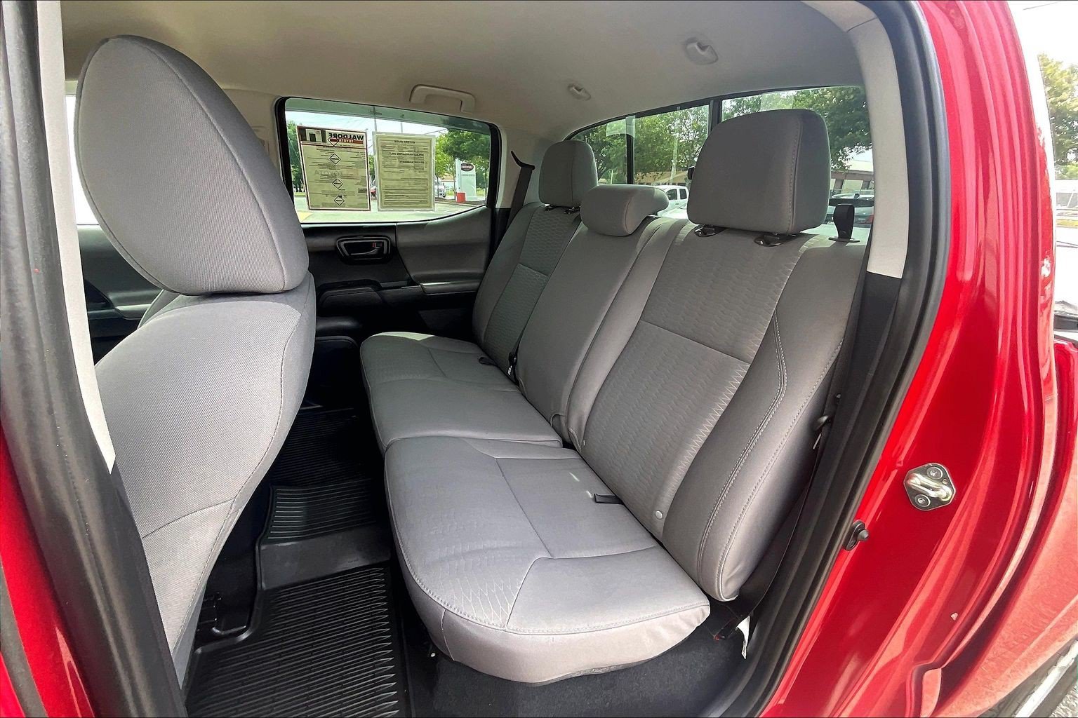 Used 2017 Toyota Tacoma SR w/ Tow Package AWD/4WD image 30