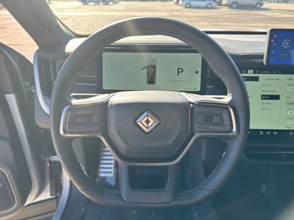 Used 2024 Rivian R1S Adventure image 16