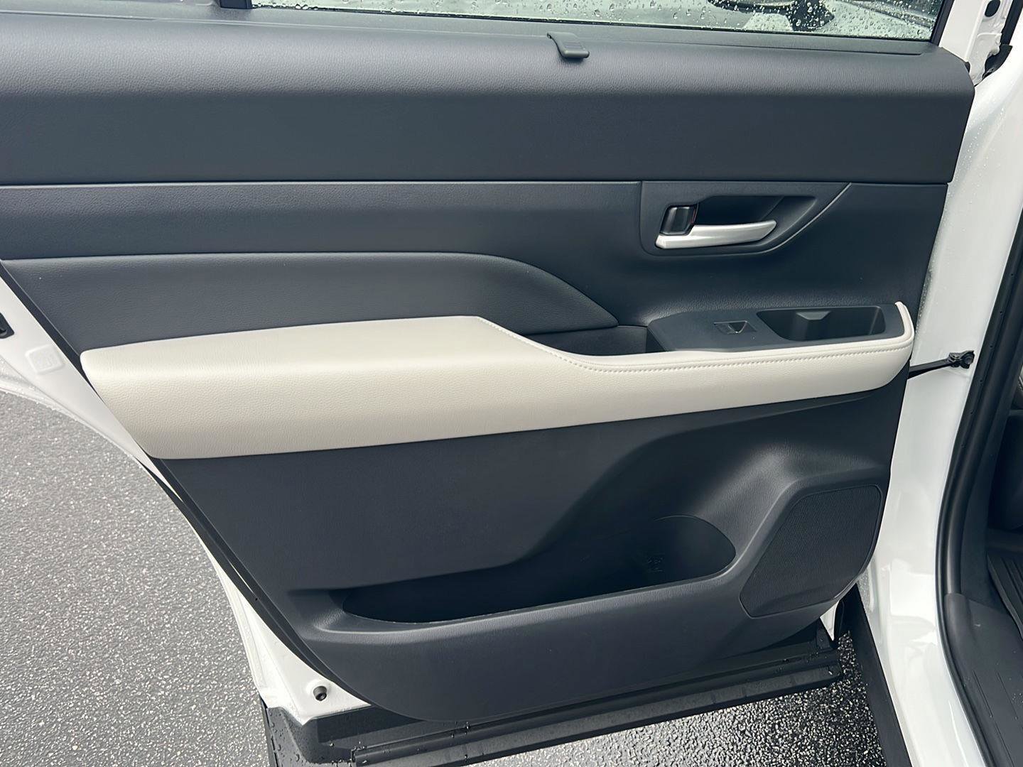 New 2026 Toyota Grand Highlander Limited image 19