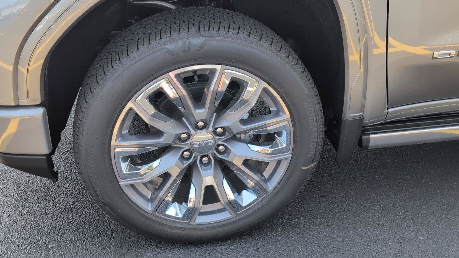 New 2026 GMC Sierra 1500 Denali AWD/4WD image 11