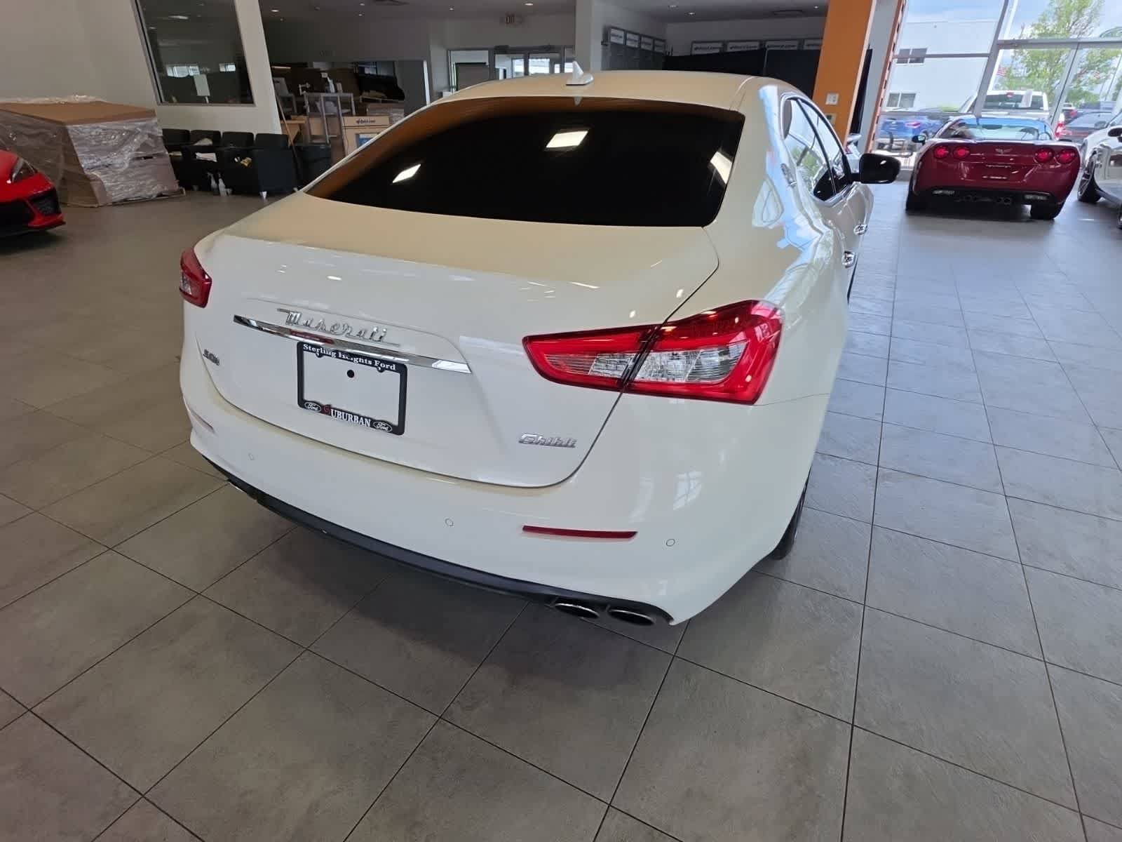 Used 2018 Maserati Ghibli S Q4 AWD/4WD image 9