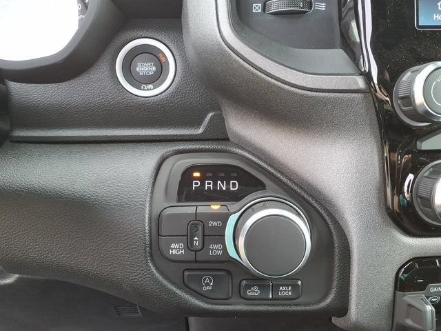 New 2026 RAM 1500 Warlock AWD/4WD image 21