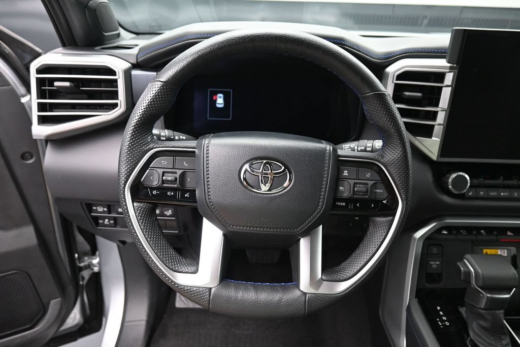 Certified 2024 Toyota Sequoia Platinum AWD/4WD image 16