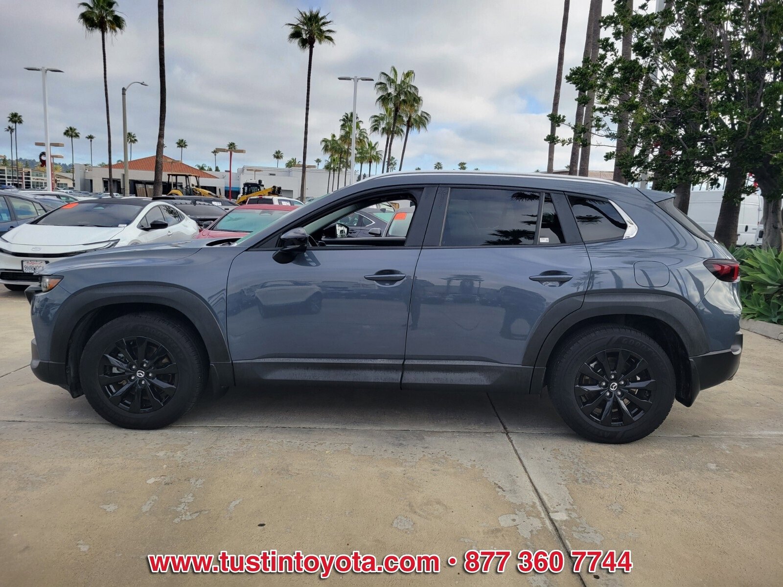 Used 2023 MAZDA CX-50 2.5 S w/ Cargo Package image 7