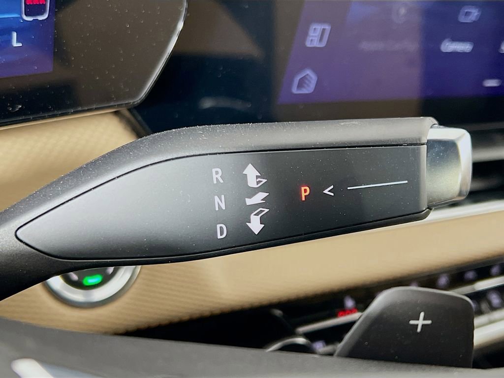 New 2026 Chevrolet Equinox ACTIV w/ Safety and Technology Package image 17