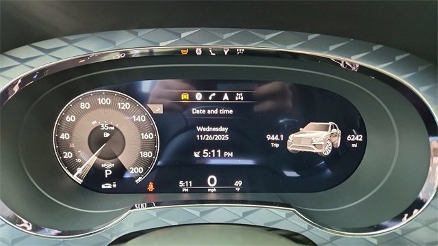Used 2022 Bentley Bentayga Speed image 36