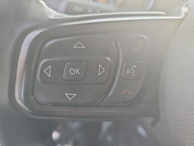 Used 2021 Jeep Gladiator Willys image 17