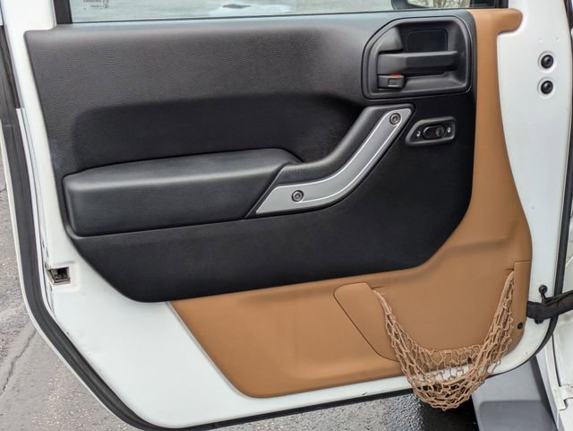 Used 2013 Jeep Wrangler Unlimited Sahara w/ Dual Top Group image 12