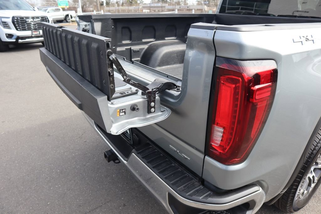 Used 2026 GMC Sierra 1500 SLT image 6