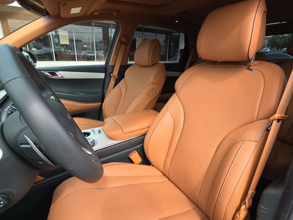 Used 2025 Genesis GV80 3.5T Advanced image 15