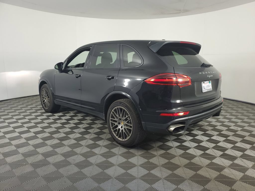 Used 2018 Porsche Cayenne Platinum Edition w/ Premium Package AWD/4WD image 6
