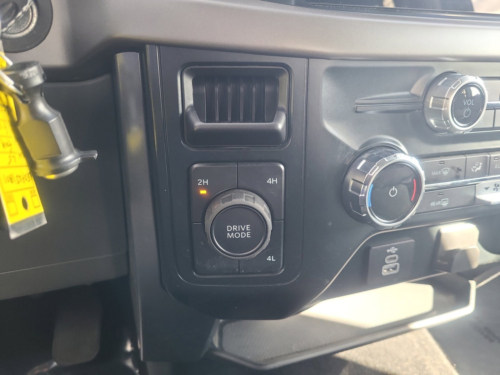 Certified 2025 Ford F150 XLT w/ Equipment Group 301A Standard image 33