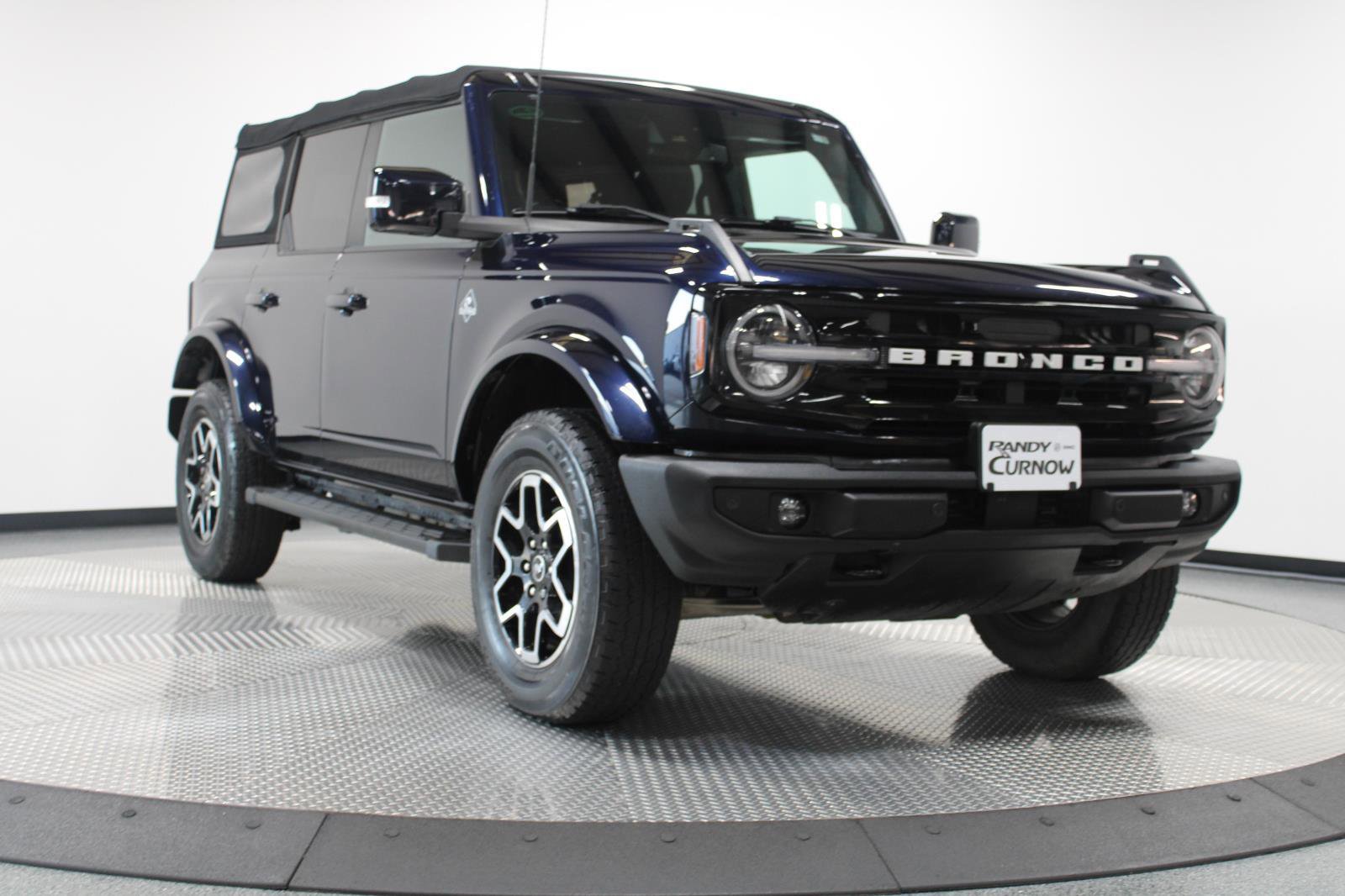 Used 2021 Ford Bronco Outer Banks image 3