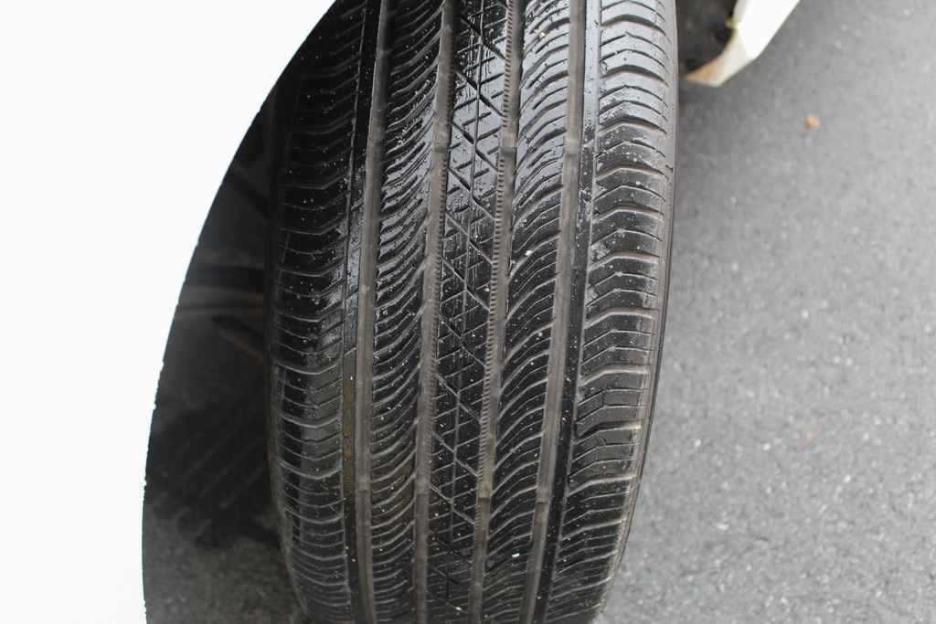 Used 2015 Mercedes-Benz GLK 350 2WD image 30