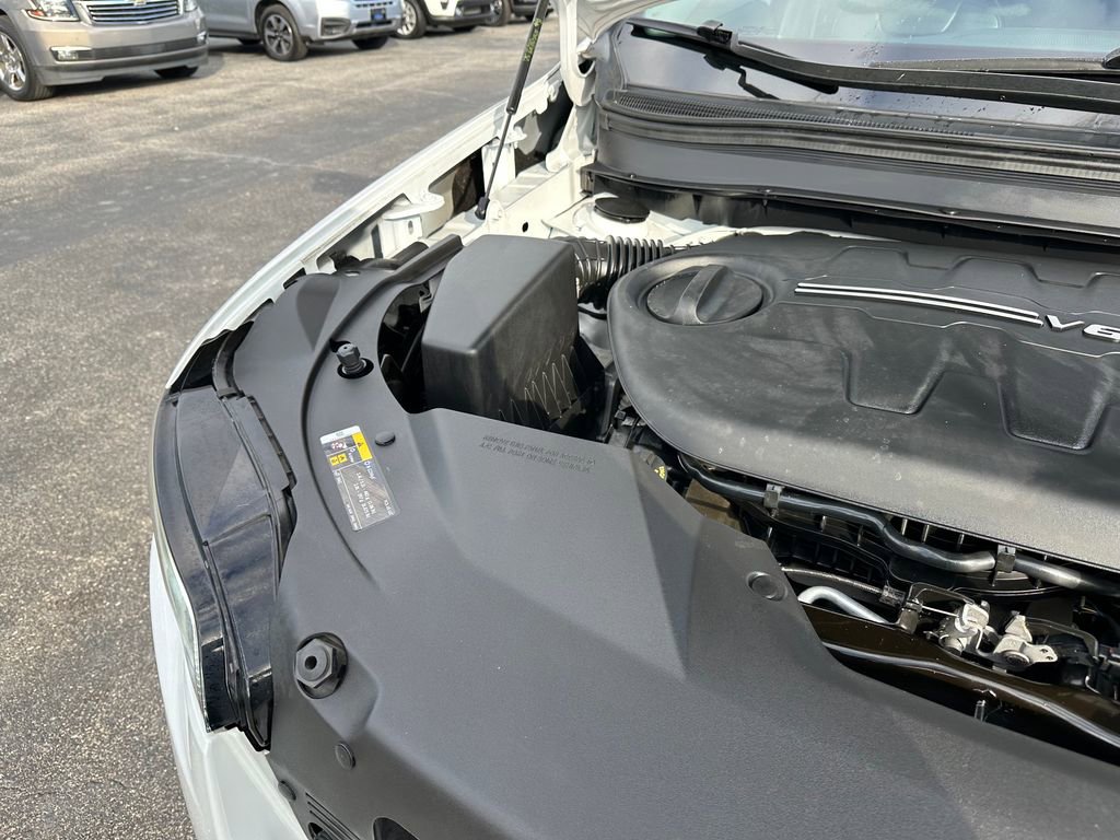 Used 2022 Jeep Cherokee Latitude w/ Sun & Sound Group image 27