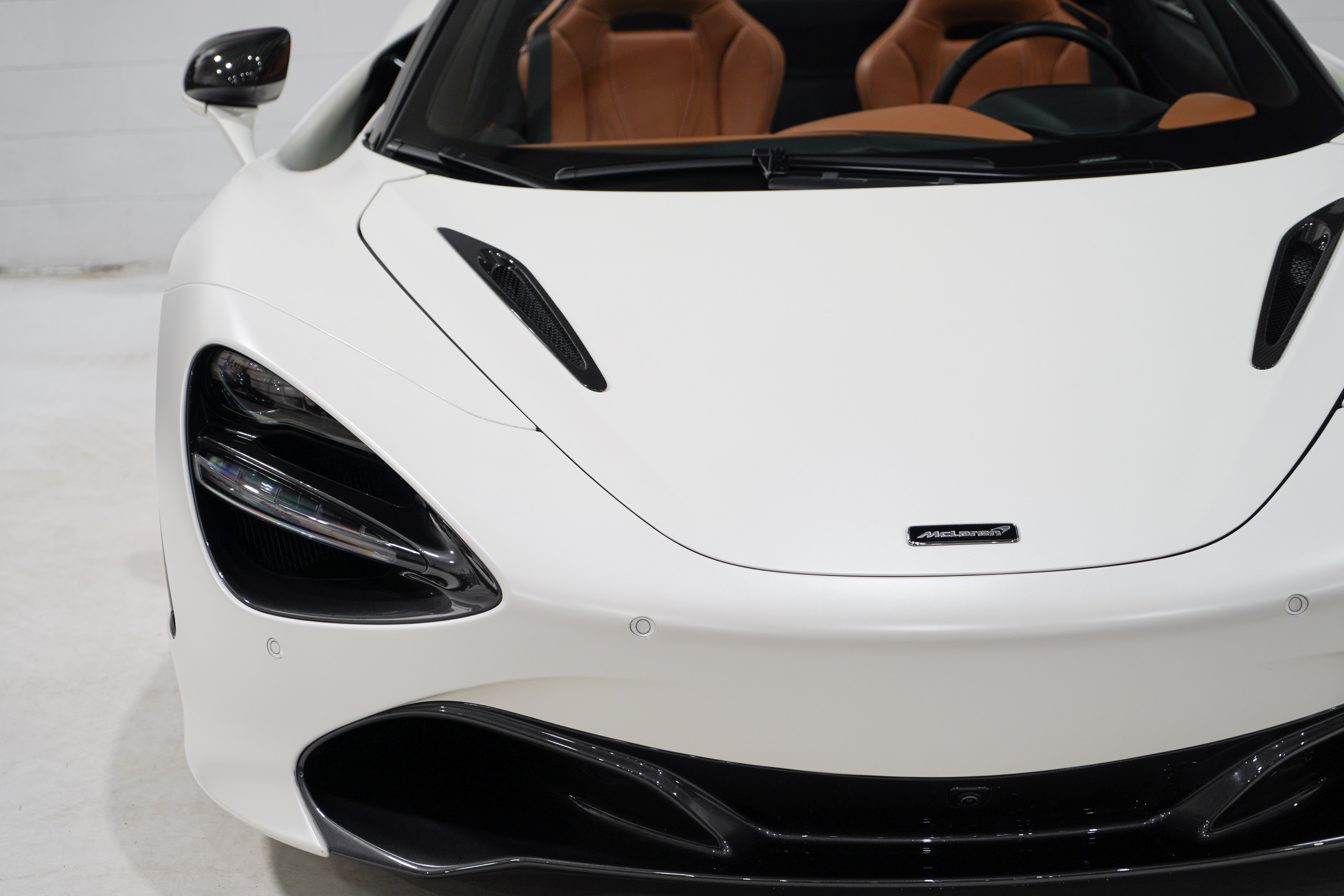 Used 2020 McLaren 720S Spider RWD image 19