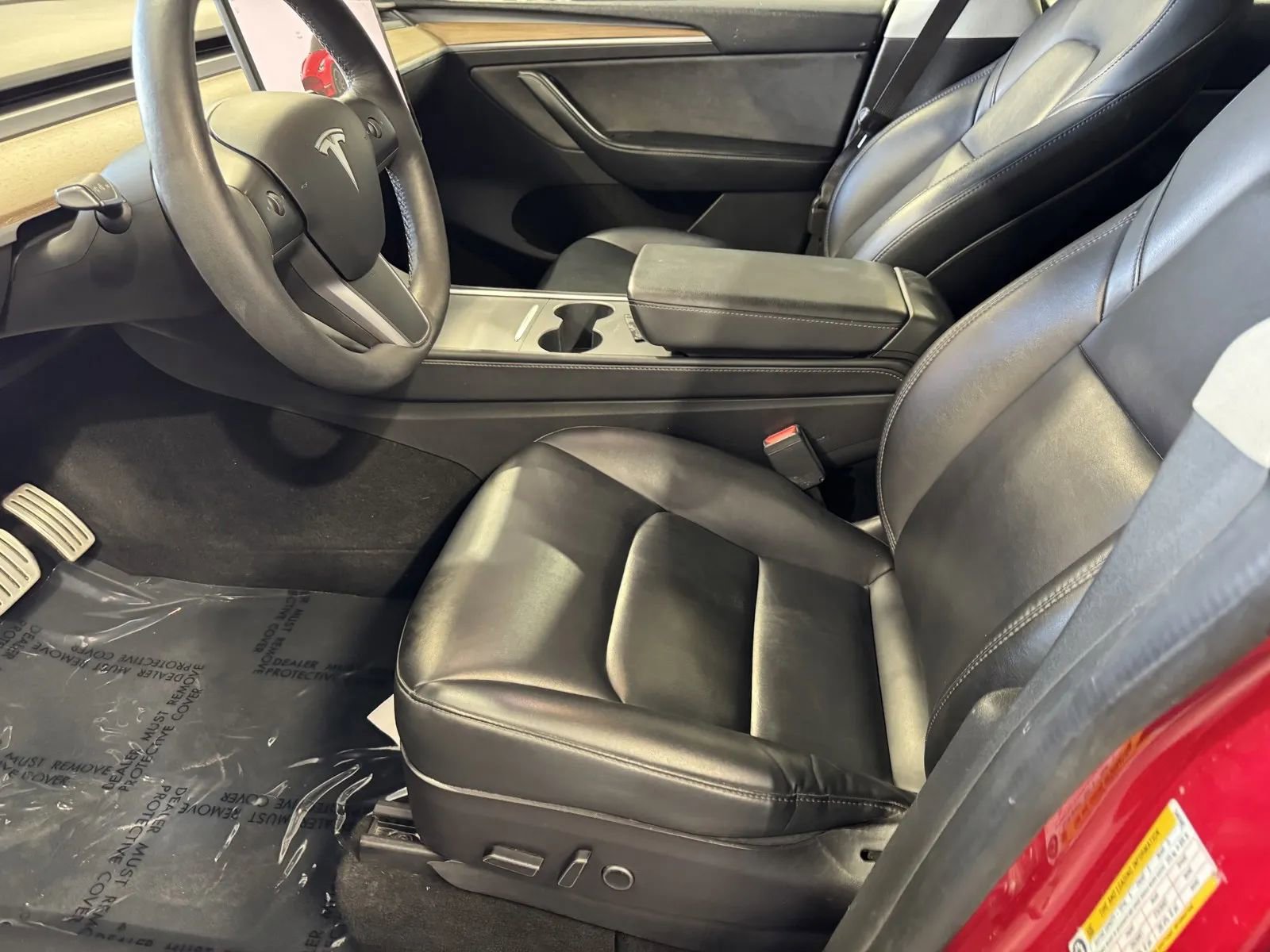 Used 2022 Tesla Model Y Performance image 11