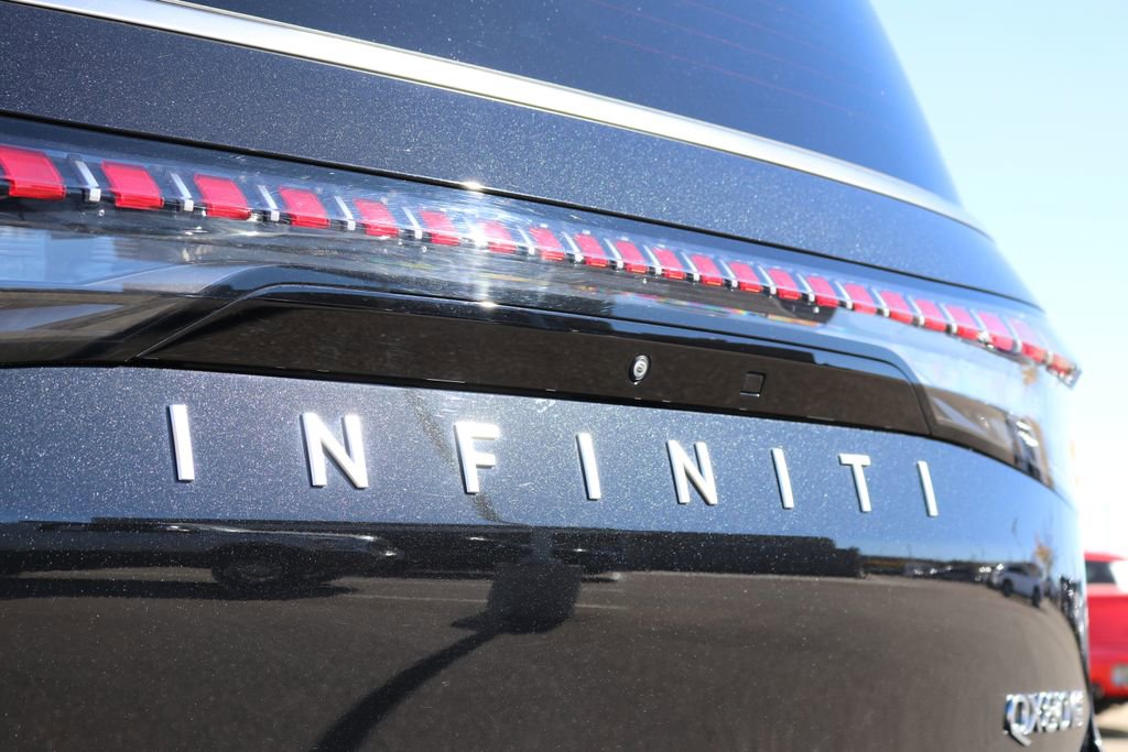 Certified 2025 INFINITI QX80 Sensory image 29