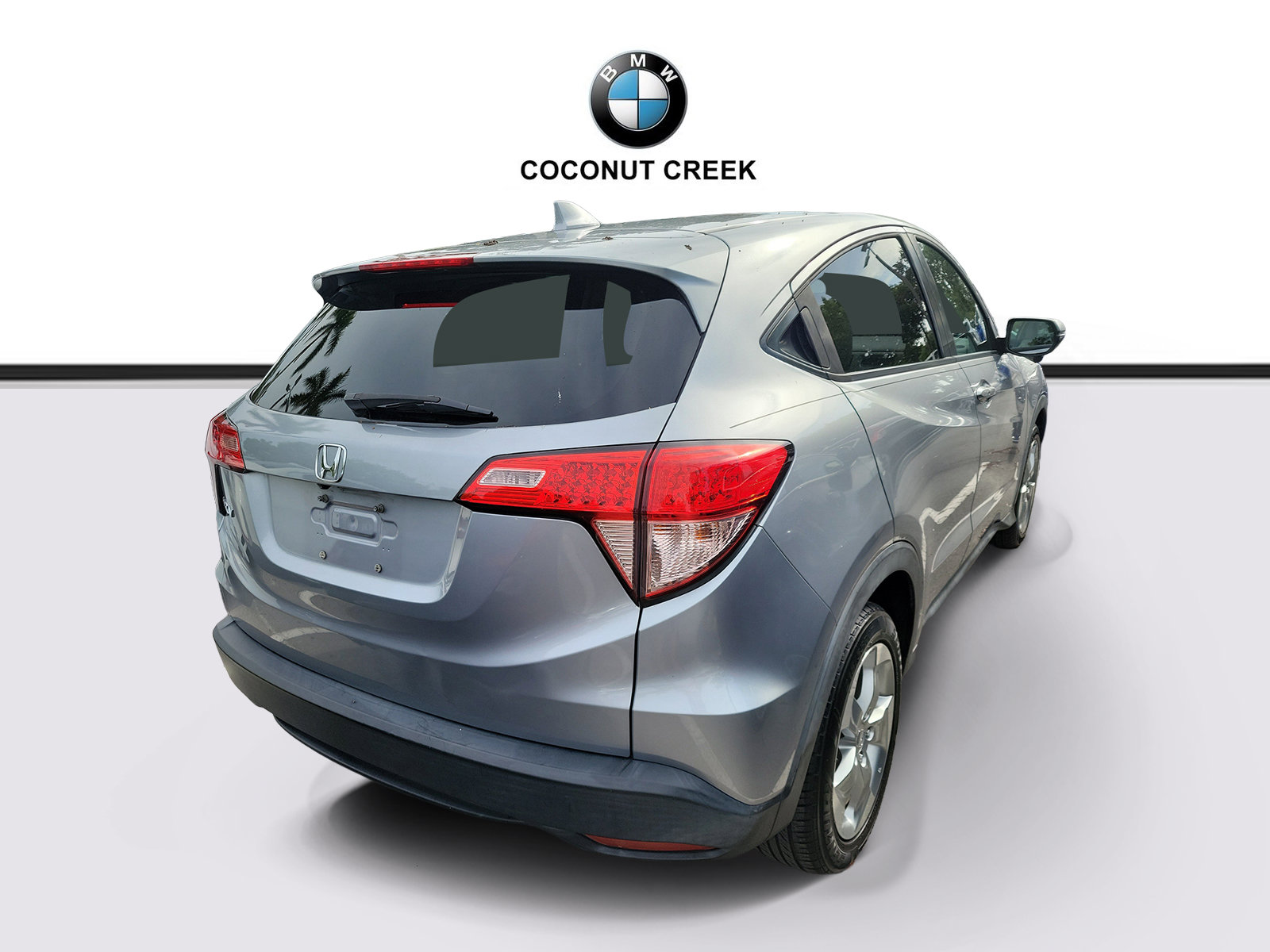 Used 2017 Honda HR-V EX image 4