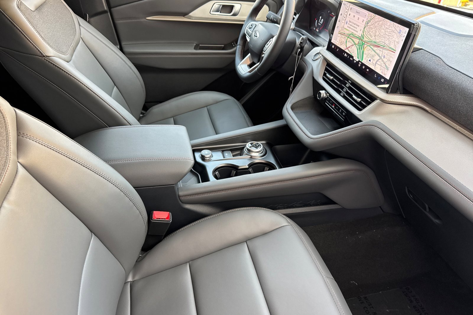 New 2026 Ford Explorer Active w/ Active Comfort Package image 16