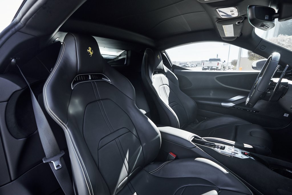 Used 2023 Ferrari SF90 Stradale image 46