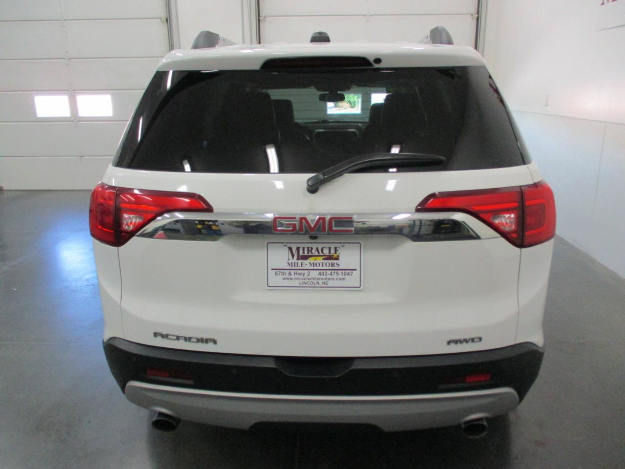 Used 2019 GMC Acadia SLT AWD/4WD image 5