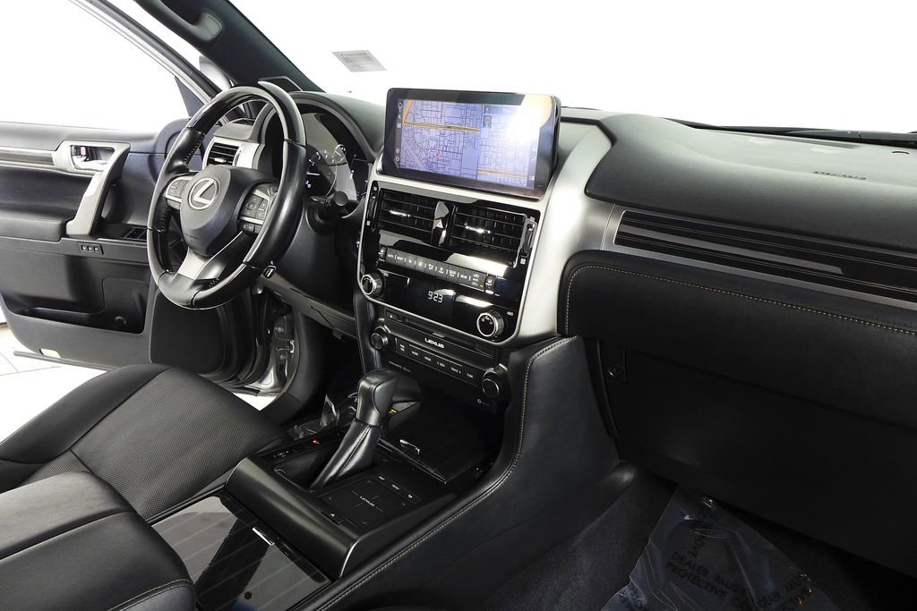 Used 2022 Lexus GX 460 Premium w/ Premium Package AWD/4WD image 13