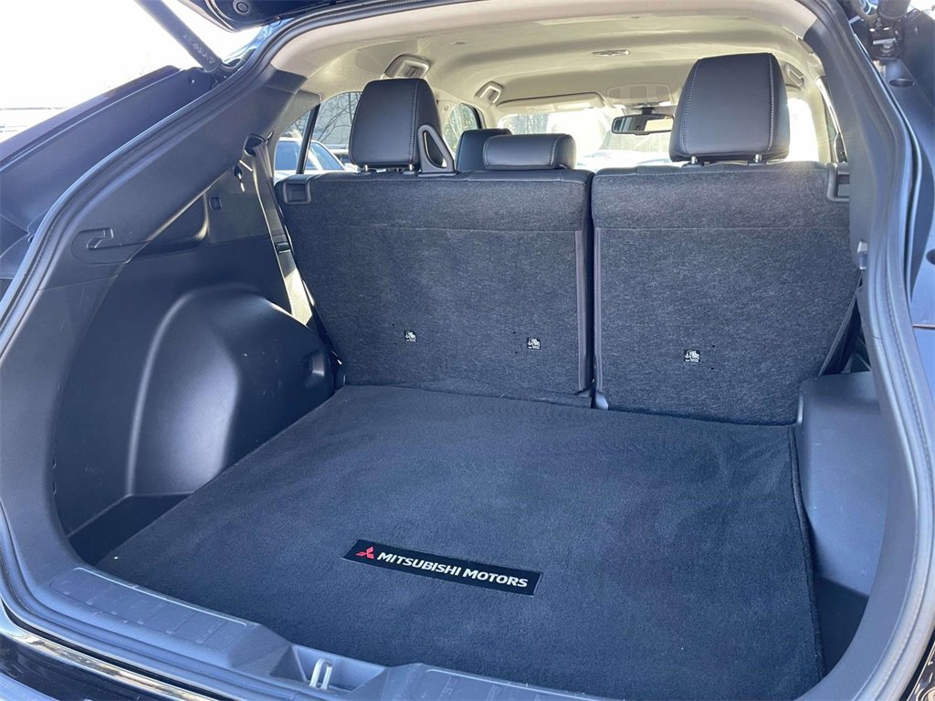 Used 2025 Mitsubishi Eclipse Cross SE image 10