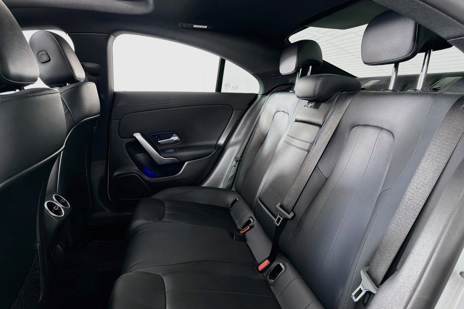 Certified 2022 Mercedes-Benz CLA 250 image 8