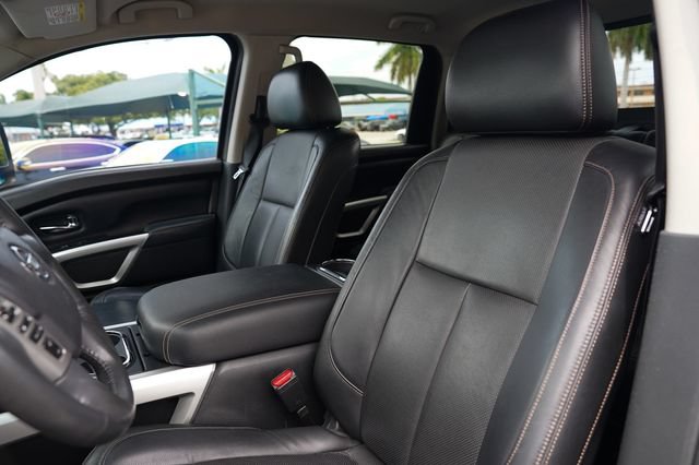 Used 2016 Nissan Titan SL AWD/4WD image 10