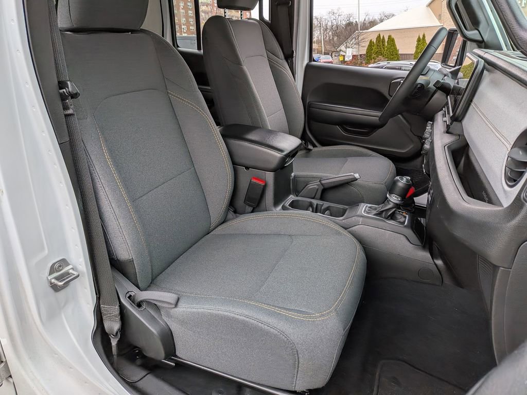 Used 2024 Jeep Wrangler Sport S image 24