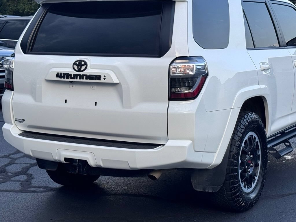 Used 2023 Toyota 4Runner SR5 RWD image 38