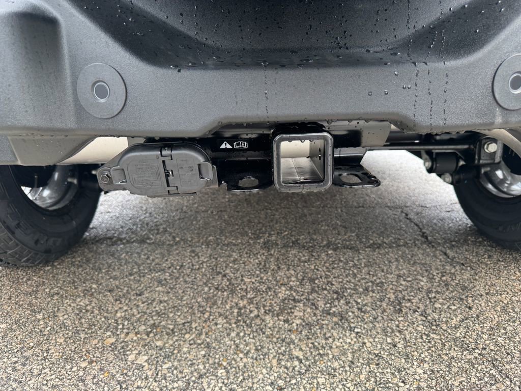 New 2026 Ford Bronco Outer Banks AWD/4WD image 9