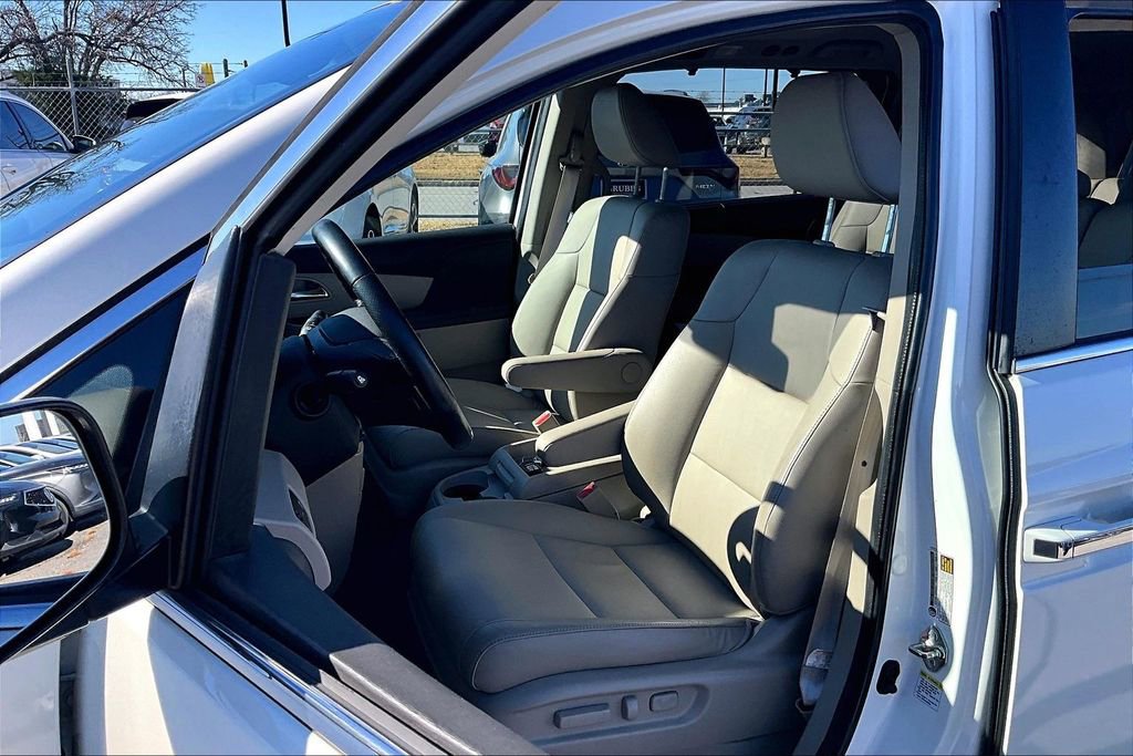 Used 2016 Honda Odyssey EX-L image 32