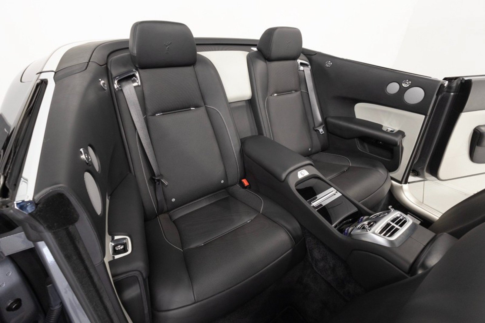 Used 2019 Rolls-Royce Dawn RWD image 61